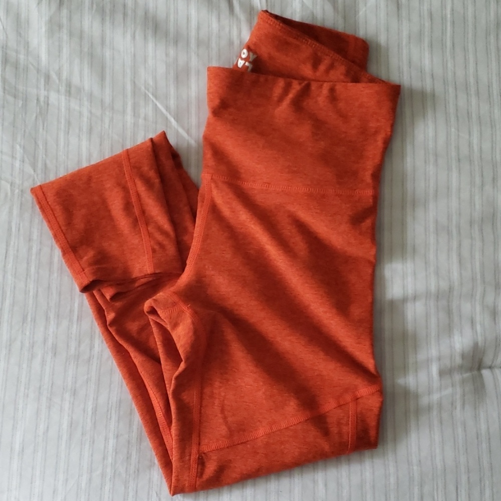 Mid Waisted Leggings